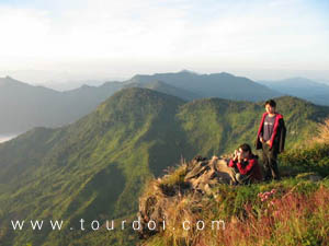 //www.tourdoi.com/north/chiangrai/photo/001.jpg